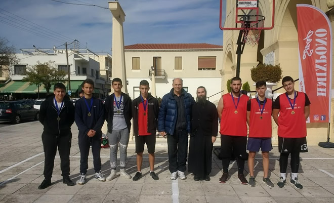 Με μεγάλη επιτυχία διεξήχθη το τουρνουά μπάσκετ 3Χ3 στο προαύλιο του Οσίου Νικωνος