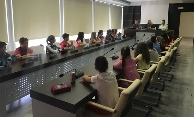 «Επίσκεψη μαθητών στην ΠΕ Λακωνίας για την διεθνή ημέρα μουσείων»