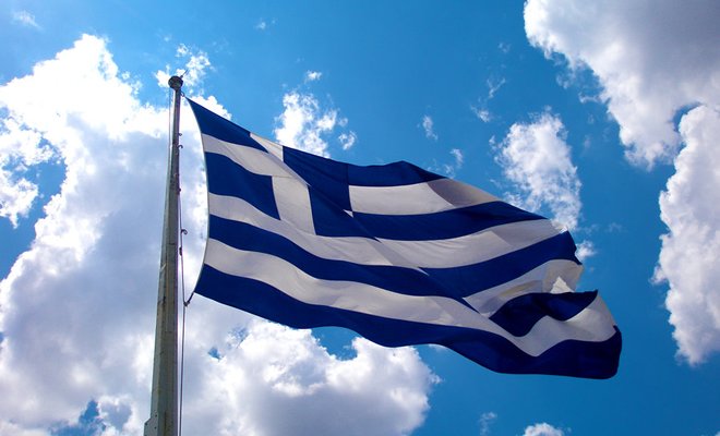 Πότε καθιερώθηκε η Ελληνική σημαία, ως επίσημη σημαία του ελληνικού κράτους;