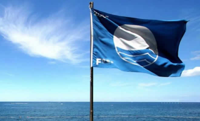 Τρεις γαλάζιες σημαίες για το Δήμο Ανατολικής Μάνης