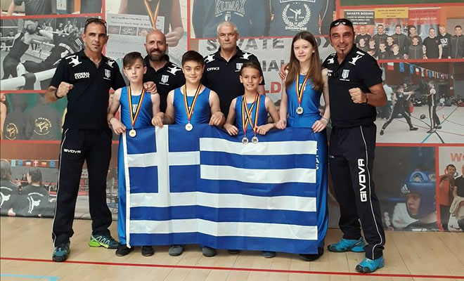 Η Αντιπεριφερειάρχης Λακωνίας βραβεύει τα παιδιά που κατέκτησαν μετάλλια στο Παγκόσμιο Πρωτάθλημα του Boxe Savate
