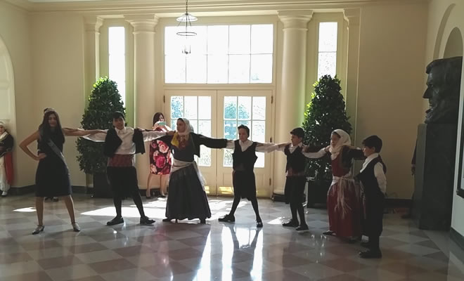 Κρητικοί χοροί μέσα στον Λευκό Οίκο, για την επέτειο της 25ης Μαρτίου