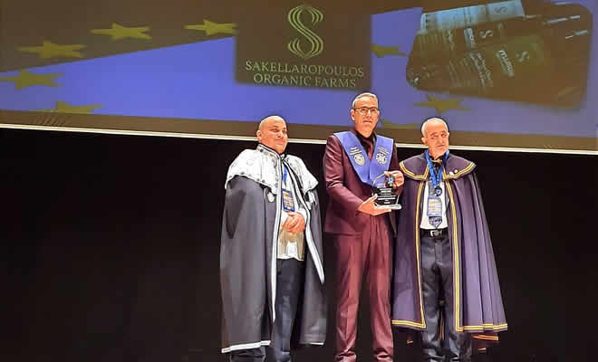 Τρία Ευρωπαϊκά βραβεία: Ο καλύτερος Ευρωπαίος ελαιοπαραγωγός είναι Σπαρτιάτης - Τιμή σε Ελληνίδα συγγραφέα και στον γέροντα Παρθένιο