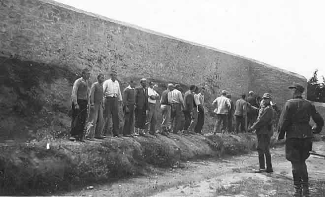 «Η μάντρα, η  κάμερα, και το αδιαχώρητο της υποκρισίας» από τον Παναγιώτη Κουμουνδούρο